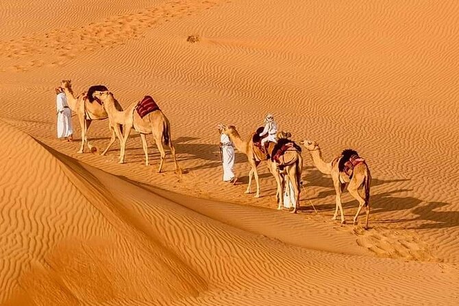 2 days and 1 night Private Tour in Wadi Shab to Wahiba Sands Desert - Sunrise and a possible Bedouin house visit