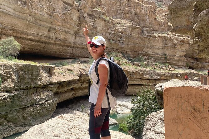 2 Days Private Wadi Shab Tour in Desert Safari - Wadi Shab: The Tour’s Main Adventure