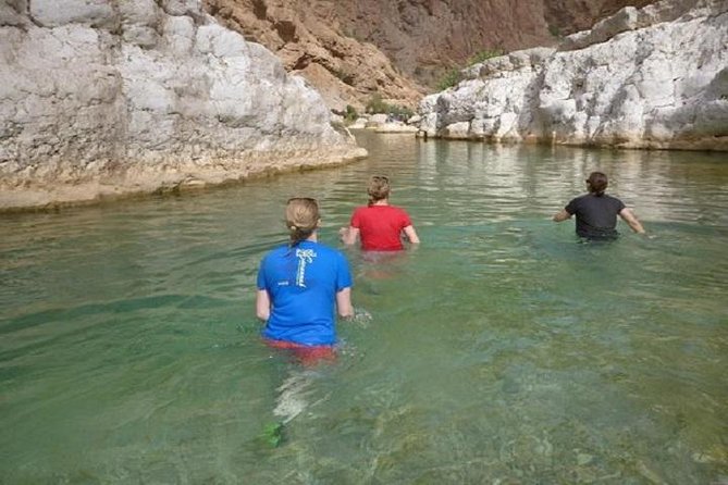 2 Days Tour TOUR FATIMA - Wadi Tiwi trades dramatic rock for village life