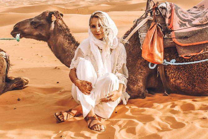 3 Day Package TOUR JASMIN - Day 1: Ibra market life and the Wahiba Sands