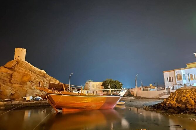 4 Days 3 Nights Package Oman Private Tour - Day three: Zukait Tombs and the high villages