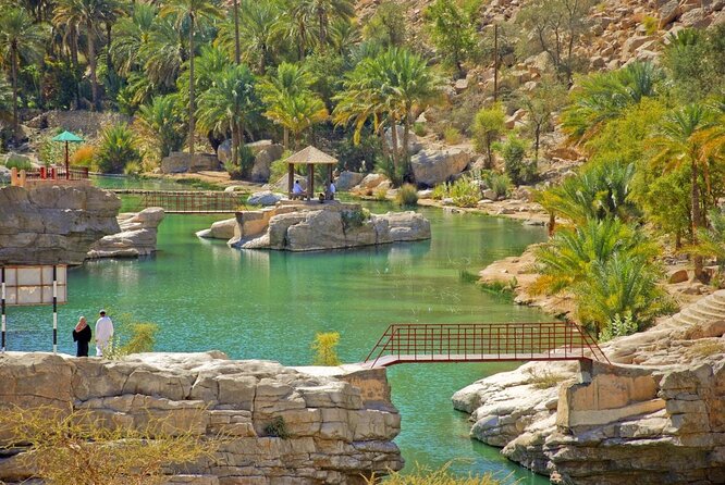 4 Days - 3 Nights Private Roundtrip Tours - Al Jamal Tour - What the $1,406 price really buys you