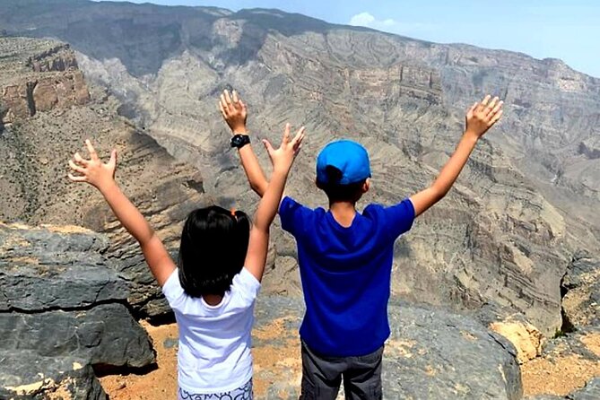 4-Days Private Jamila Sightseeing Tour - Day 4: Nizwa, Al Hamra, and Oman’s highest mountain