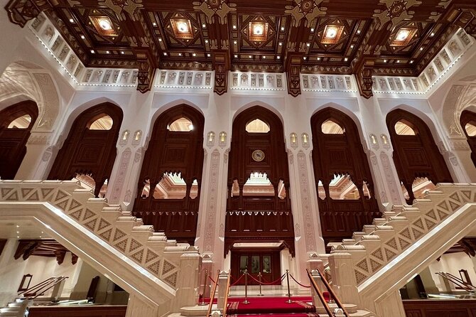 4-Hour Muscat City Tour Afternoon Till Evening - Royal Opera House Muscat: allow for an extra entrance fee