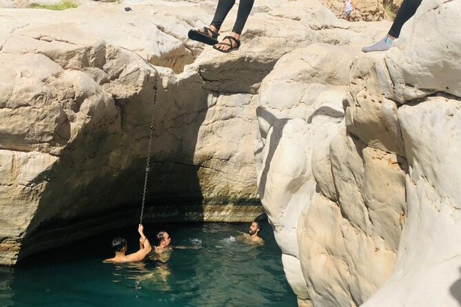 5-Days Private Oman Tour – Mountains, Deserts & Coastline - Practical details that affect your decision