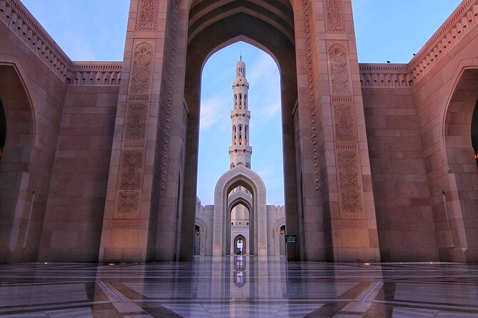 5 Hours Private Tour in Muscat City - Sultan Qaboos Grand Mosque: start with Oman’s grandest interior