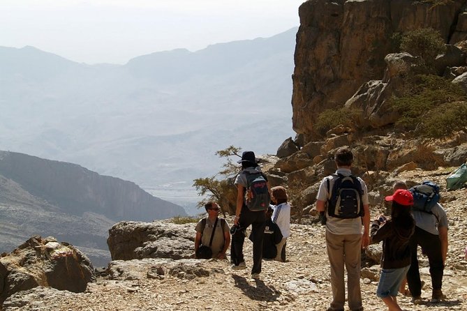 6-Day Latifa Package Tour - Day 1: Bimmah Sinkhole, Wadi Shab, and sea turtles
