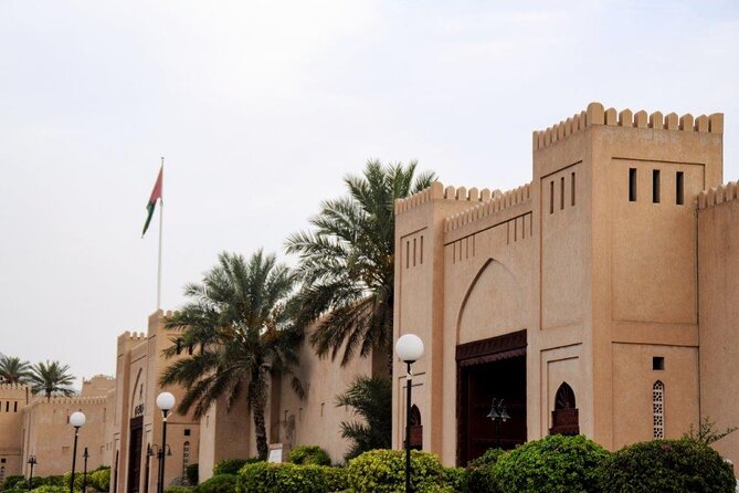 Amouage & Nizwa Full-Day Tour: Fort, Souq & Barakat Al Mouz - Walking among the palms and ruins of Birkat Al Mouz