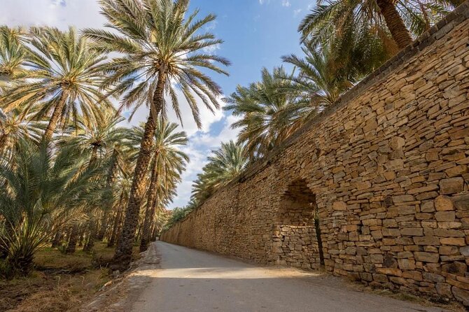 Amouage & Nizwa Full-Day Tour: Fort, Souq & Barakat Al Mouz - What the $170 price really covers