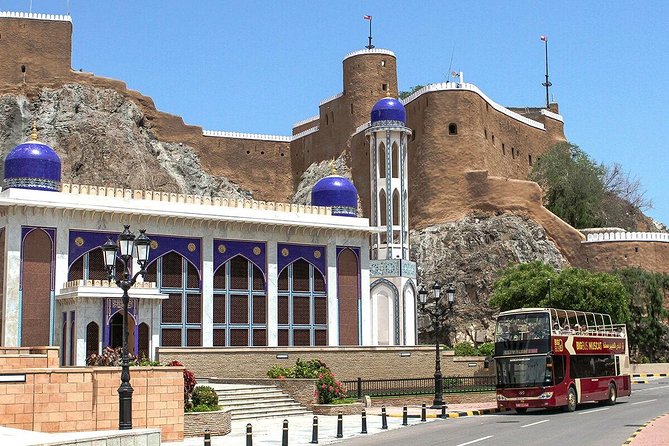 Big Bus Muscat Hop-On Hop-Off Tour - Al Farahidi Street and the churches and temples stop