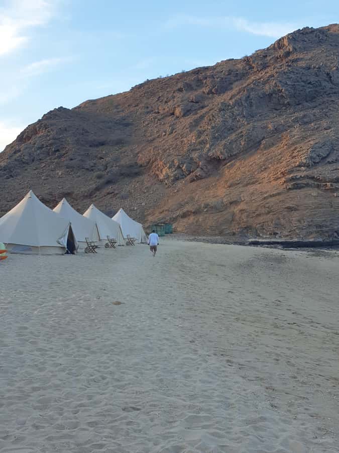 Camping to the Daymaniyat Islands with an overnight stay - Who should book this overnight trip?