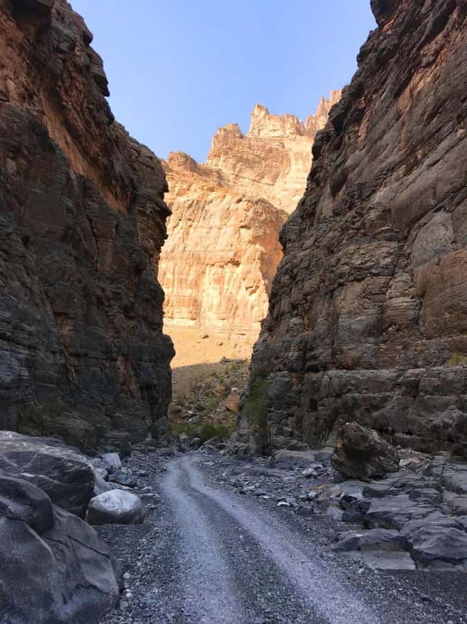 Day Trip to Jabal Shams, Wadi Nakhar, Misfat Al Abriyeen - Wadi Ghul and the abandoned stone village