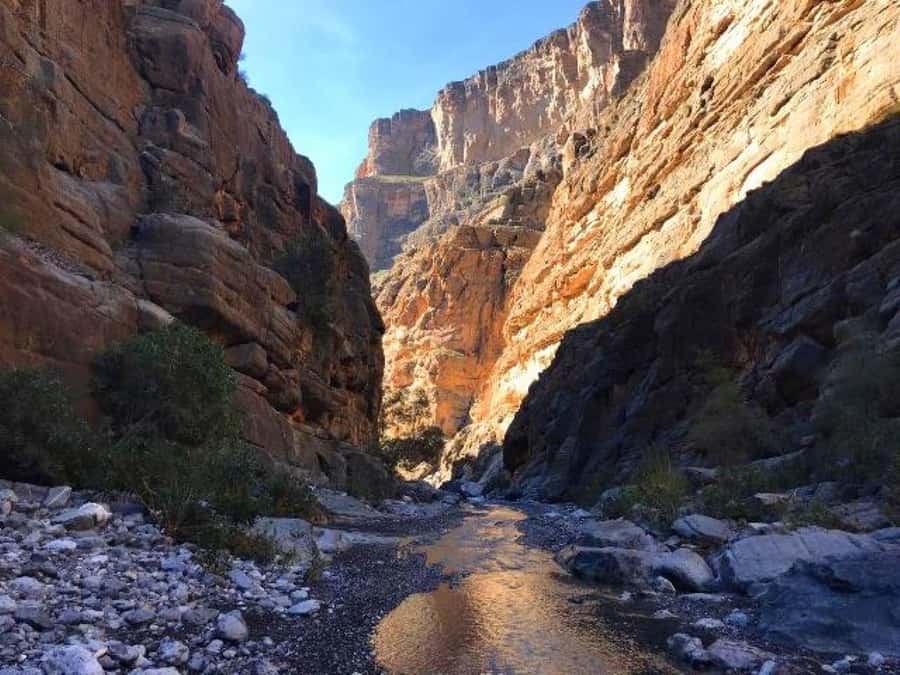 Day Trip to Jabal Shams, Wadi Nakhar, Misfat Al Abriyeen - Wadi Nakhar: the most active part of the day