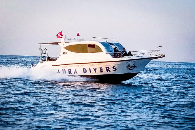 Daymaniyat Islands Snorkeling 2 different snorkeling sites and Lunch included - The 45-minute ride across the Gulf of Oman