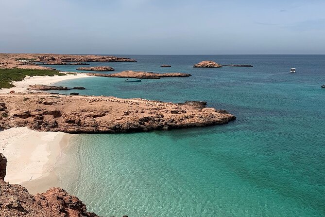 Daymaniyat Islands Snorkeling Sharing Trip - Wind, waves, and the limits of a sea trip