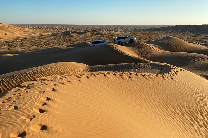 Desert Safari Trip Full Day & Ubar Lost city - The Empty Quarter, where the scenery changes