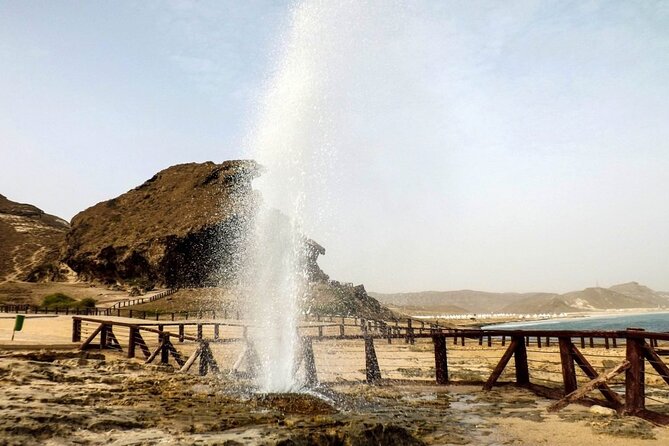 East and West Salalah Combination Private Full-day Tour - Al Mughsail and the strange force of the sea