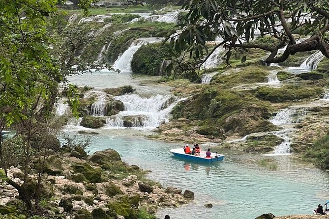 East of Salalah, Mountain Safari, Camels, Waterfall, White beach - Jabal Samhan and the Dhofar View