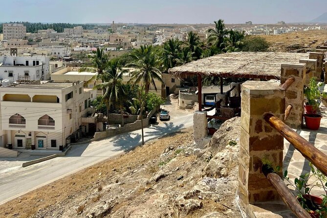 East Salalah Mountain Safari - Wadi Darbat brings the green start