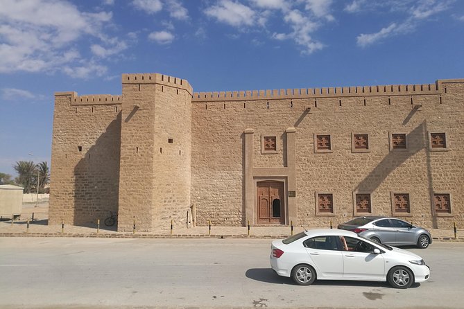 Enjoy a Full-Day Tour Uncovering East Salalah’s Hidden Gems - Tawi Attair drops 211 meters into the mountain