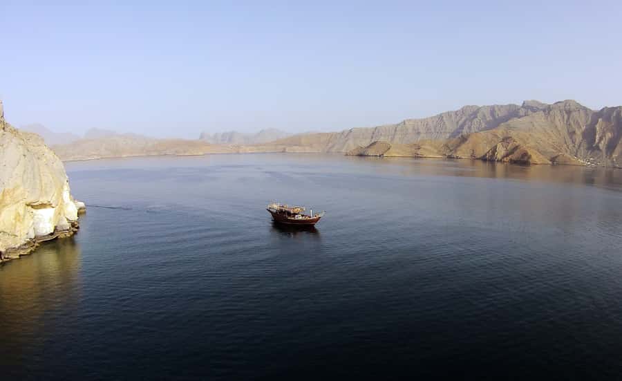 From Khasab: Fjords of Musandam Dhow Cruise & Buffet Lunch - Dolphin watching in Khasab’s waters