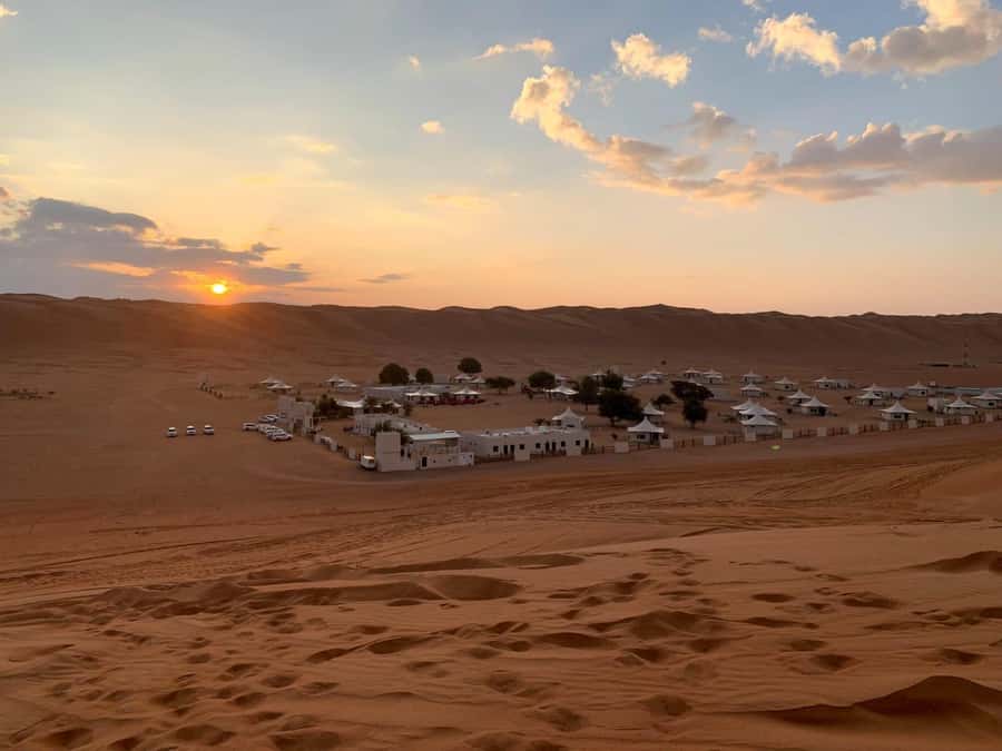 From Muscat: Desert and Wadi Bani Khalid Oasis Full-Day Tour - Who should book this experience?