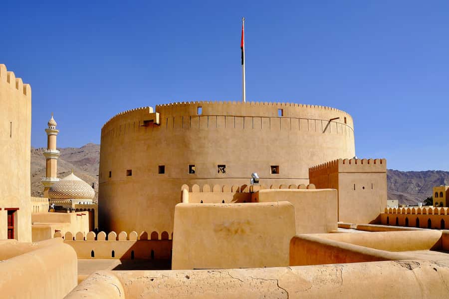 From Muscat: Nizwa & Al Hamra with Jebel Shams Night Stay - Leaving Muscat for Nizwa’s old capital