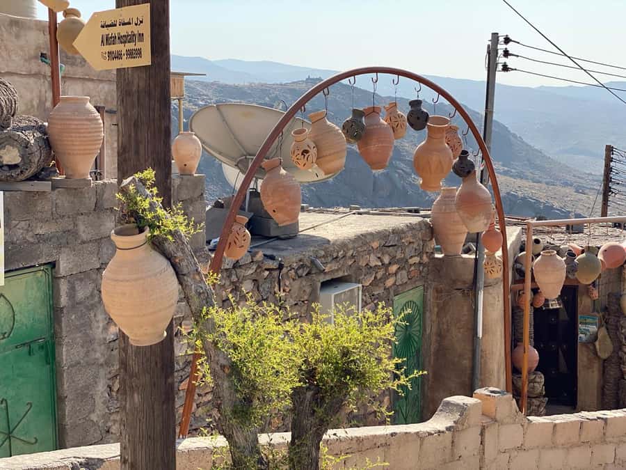 From Muscat: Nizwa & Al Hamra with Jebel Shams Night Stay - Climbing toward Oman’s highest point