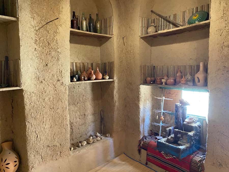 From Muscat: Nizwa & Al Hamra with Jebel Shams Night Stay - What the $450 price really buys