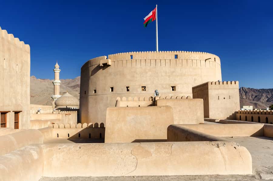 From Muscat: Nizwa and Oman's Historical Gems Tour - Nizwa Fort: Oman’s great defensive landmark