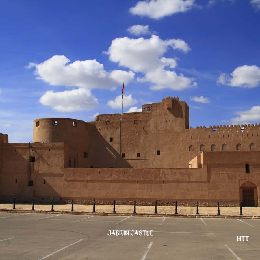 From Muscat: Nizwa, Bahla, and Jabrin Tour with Forts - Birkat Al Mauz and the falaj irrigation system