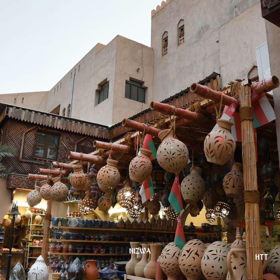 From Muscat: Nizwa, Bahla, and Jabrin Tour with Forts - Nizwa Fort and the Round Tower