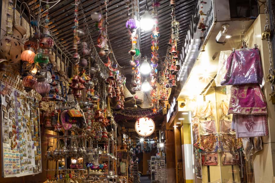 From Muscat: Nizwa Guided Tour with Optional Overnight Stay - Who should choose this Nizwa tour?
