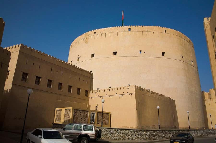 From Muscat: Private Nizwa and Jabel Akhdar-Shams with Lunch - Key points to know before booking