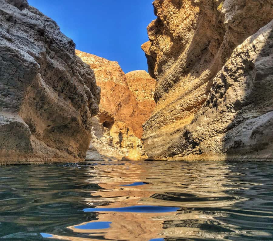 From Muscat: Wadi Shab & Bimmah Sinkhole Full-Day Tour - Key points at a glance