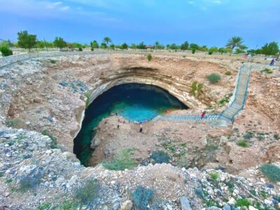 Wadi Shab & Bimmah Sinkhole Full-Day Tour