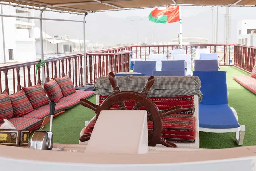 From UAE: Musandam Dibba Day Trip (Oman) - The crew and the quality of organization