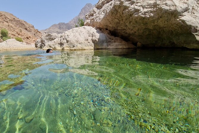 Full-Day Bimmah Sinkhole and Wadi Al Arbeieen Tour - Wadi Tiwi and the ride back to Muscat