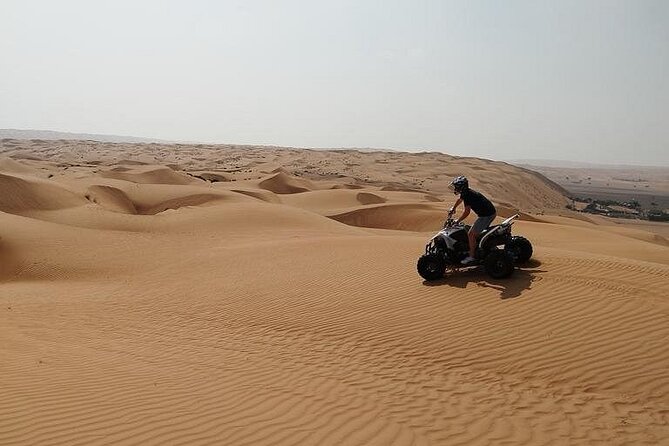 Full-Day Private Experience through Desert Adventure in Oman - Sand boarding with a sandy landing