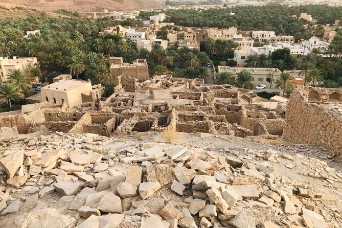 Full Day Private Historical Tour from Muscat to Nizwa Region - Nizwa Fort and two hours of Omani history