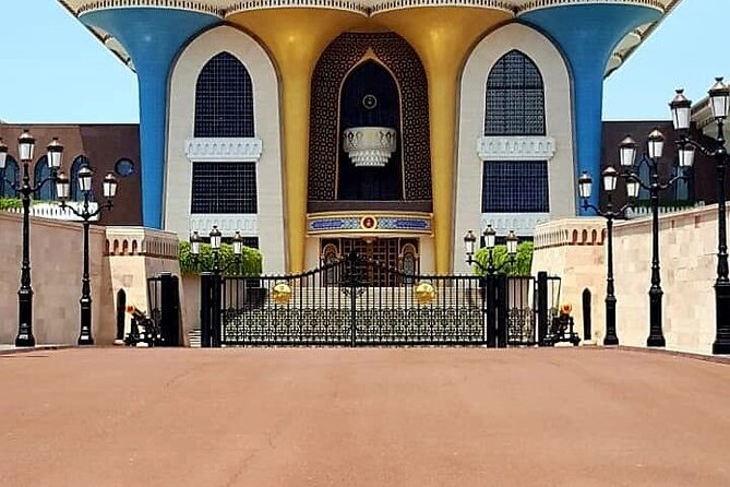 Full Day Private Muscat City Tour - A quick look at Qurum Beach