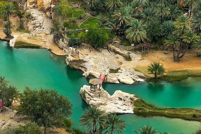 Full-Day Private Tour of Wahiba Sands Desert and Wadi Bani Khalid - Wadi Bani Khalid: Oman’s cool-water reward