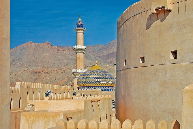 Full Day Private Tour to Nizwa and Jebel Shams from Muscat - Al Hamra’s Old Town and Abandoned Ruins