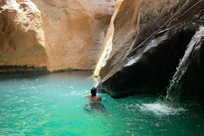 Full Day Private Tour to Wadi Shab and Bimmah Sinkhole - What to pack for a better day