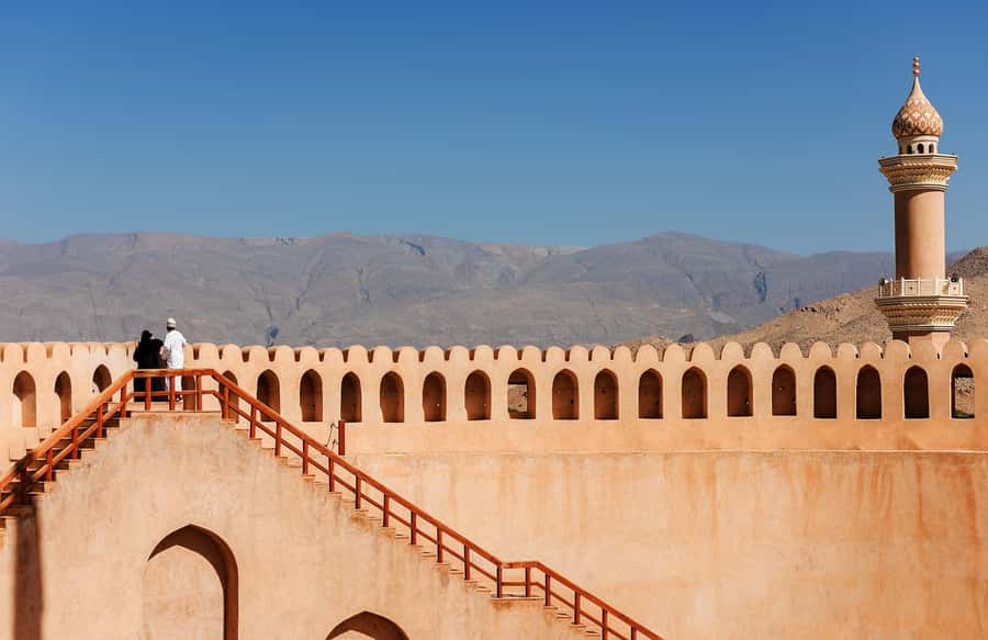 Full-Day Tour in Oman: Enchanting Forts of Nizwa and Jabreen - Nizwa Souq, where the day becomes more local