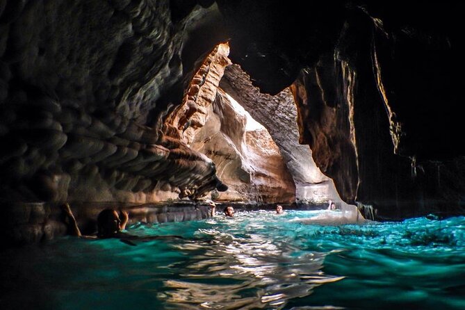 Full Day Wadi Shab And Bimah Sinkhole with Pick Up Included - Timing, group size, and what to bring