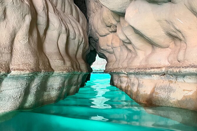 Full-Day Wadi Shab and Bimmah Sinkhole Tour - What Makes Bimmah Sinkhole Different