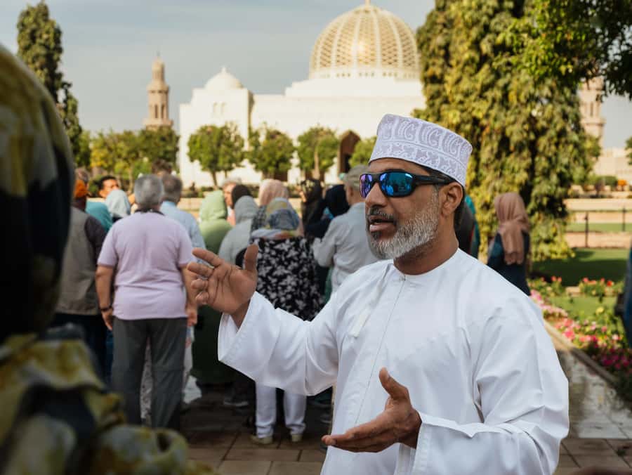 Guided Walking Tour of Sultan Qaboos Grand Mosque in Muscat - Key points to know before you go