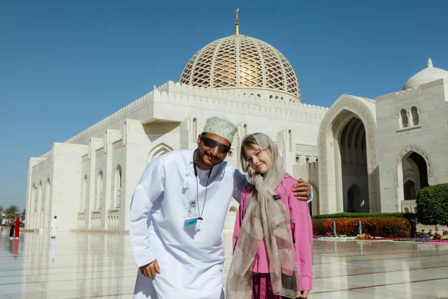 Guided Walking Tour of Sultan Qaboos Grand Mosque in Muscat - Why the Sultan Qaboos Grand Mosque deserves your time