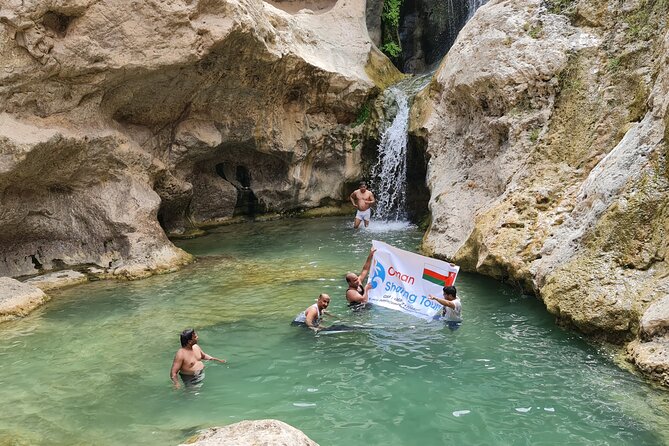Hidden Gems of Oman: Sinkhole, Fins Beach & Wadi Tiwi Adventure - Why this Oman day trip works